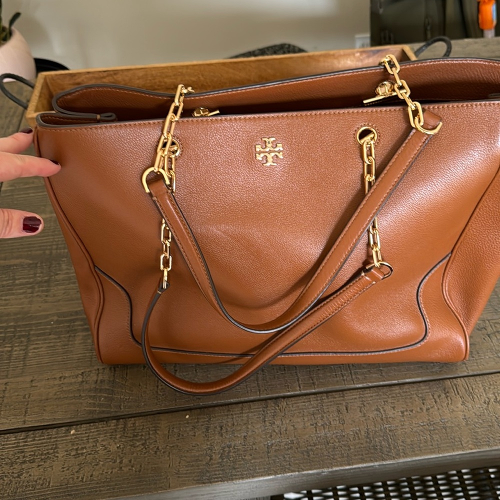 Tory Burch barely used leather bag.